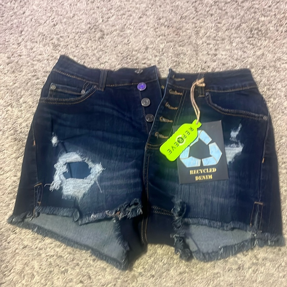 High waisted Denim shorts